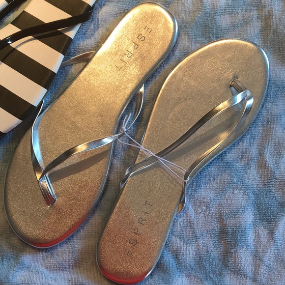 ⚡️Flash Sale⚡️ ESprit flip flops - Picture 3 of 6
